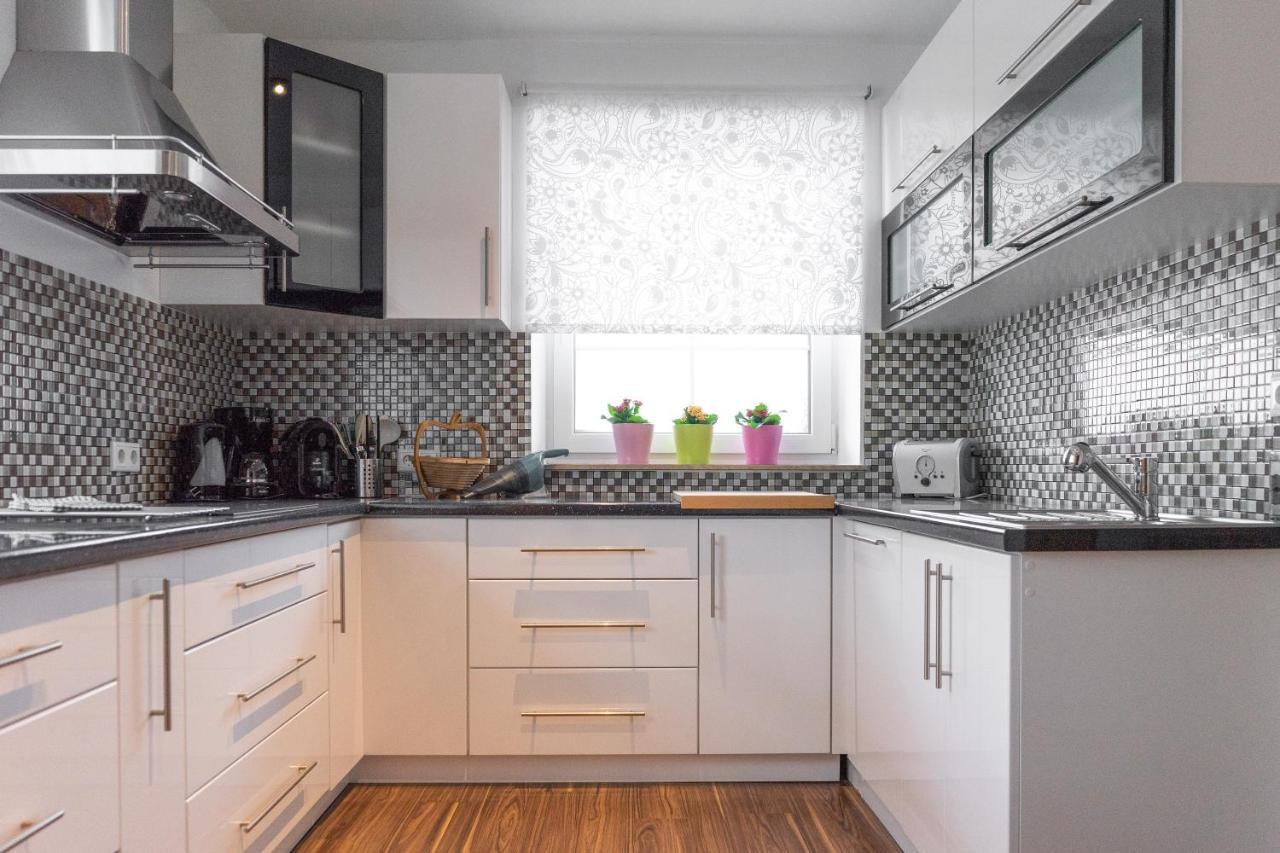 Appartements-Dalila Санкт-Михель  Экстерьер фото